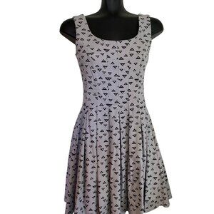 Nooworks Triangle Eye Pleated Dress - Size S